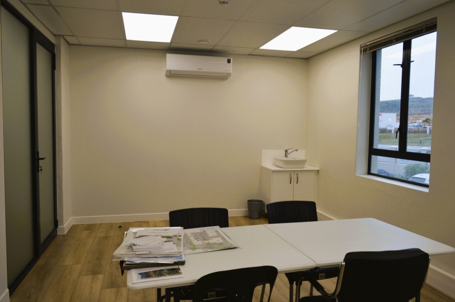 To Let Commercial Property for Rent in De Zoete Inval Western Cape